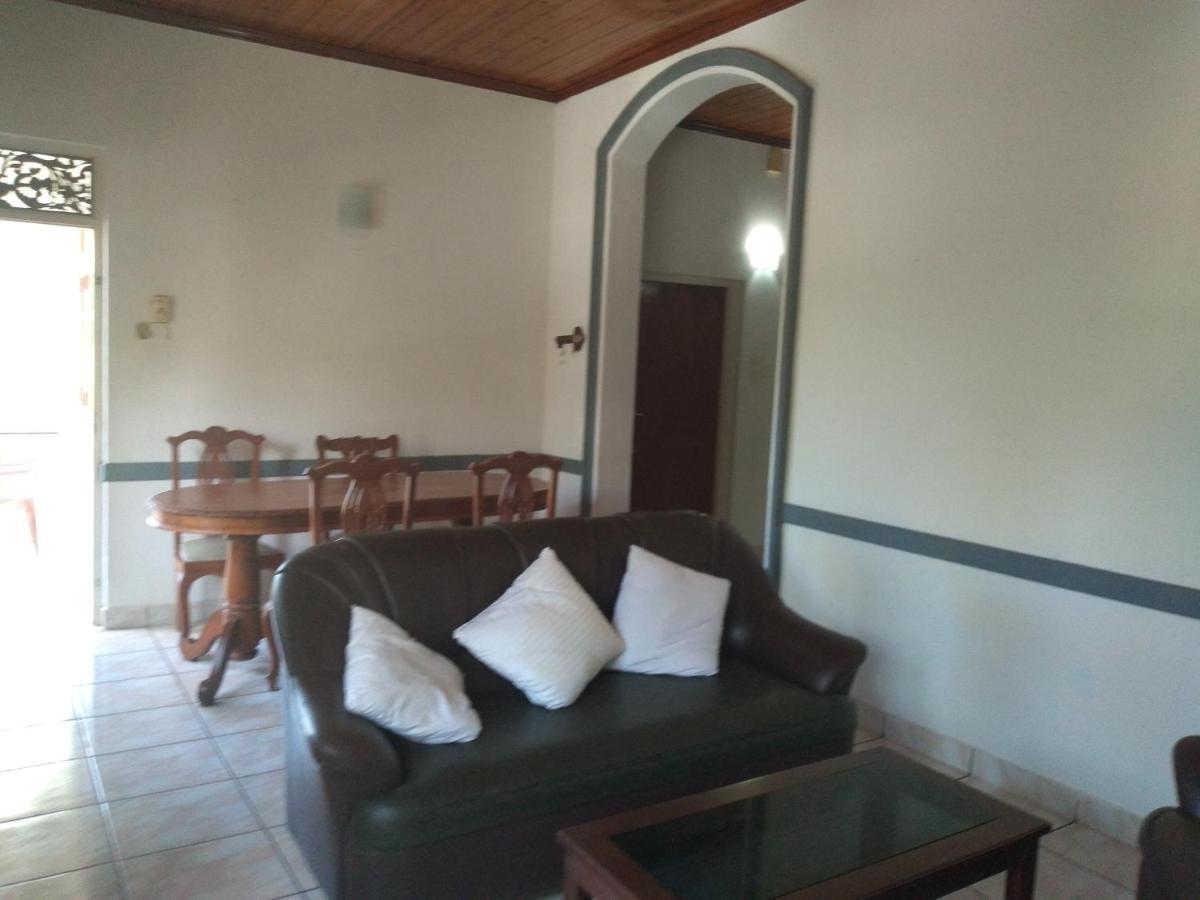 נגומבו Vijai Resort מראה חיצוני תמונה