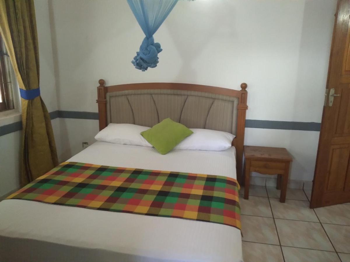 נגומבו Vijai Resort מראה חיצוני תמונה