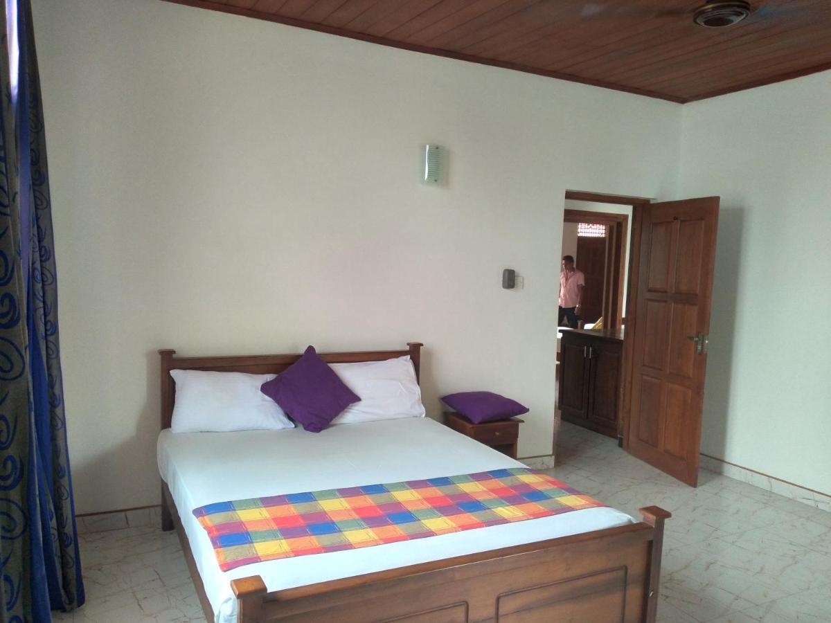 נגומבו Vijai Resort מראה חיצוני תמונה