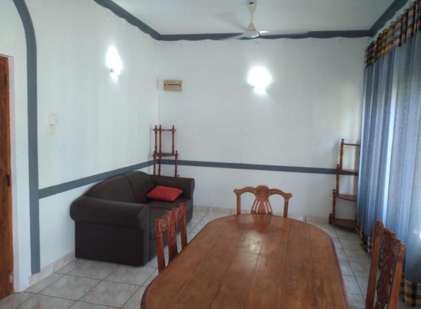 נגומבו Vijai Resort מראה חיצוני תמונה